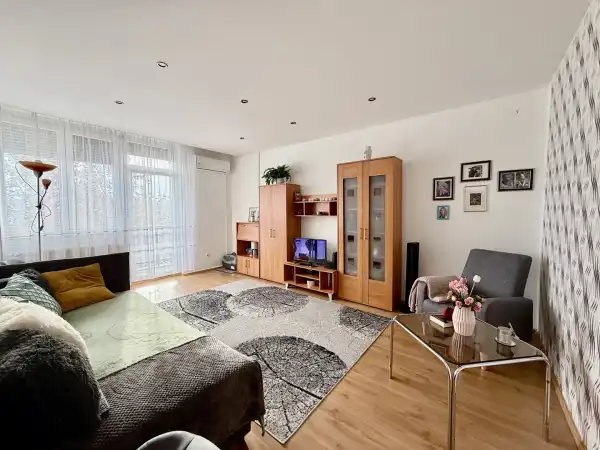 Eladó lakás, Oroszlány 1 szoba 40 m² 29.3 M Ft
