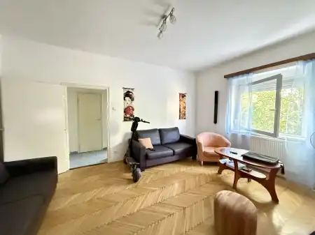 Eladó lakás, Oroszlány 2 szoba 48 m² 30.5 M Ft