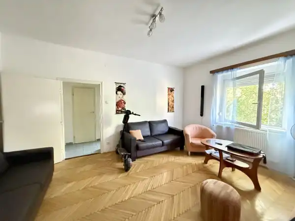 Eladó lakás, Oroszlány 2 szoba 48 m² 30.5 M Ft