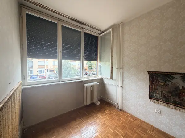 Eladó lakás, Oroszlány 2 szoba 50 m² 32.2 M Ft