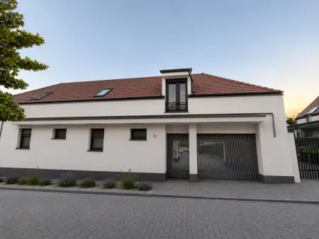 Eladó lakás, Paks 2 szoba 68 m² 55 M Ft