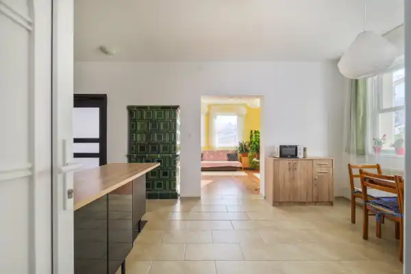 Eladó lakás, Pilismarót 4 szoba 102 m² 92.2 M Ft