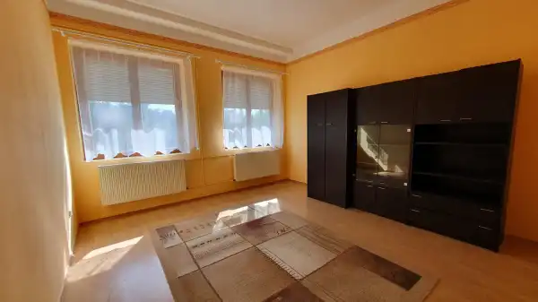 Eladó lakás, Rétság 2 szoba 72 m² 37.6 M Ft