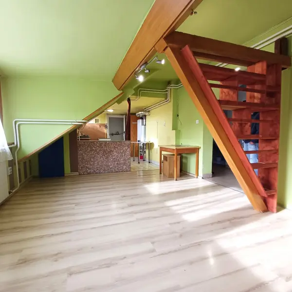 Eladó lakás, Salgótarján 3 szoba 81 m² 17.9 M Ft