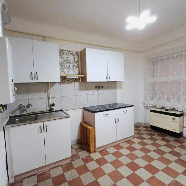 Eladó lakás, Salgótarján 1 szoba 34 m² 12.8 M Ft