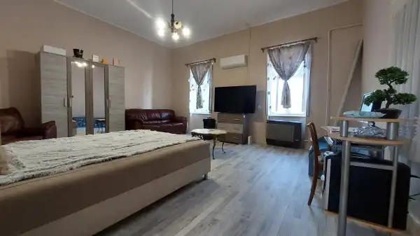 Eladó lakás, Sarkad 2 szoba 90 m² 16.9 M Ft