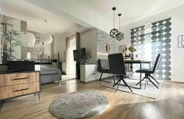 Eladó lakás, Sopron 1 szoba 53 m² 77 M Ft