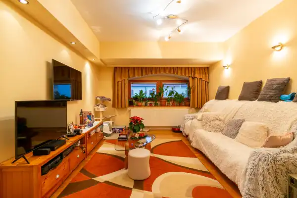 Eladó lakás, Sopron 3+1 szoba 94 m² 69.6 M Ft