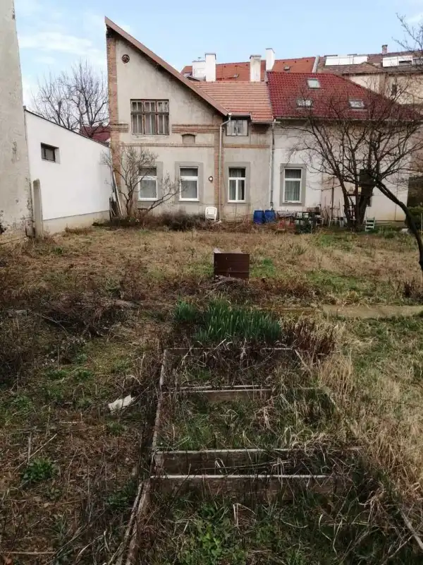 Eladó lakás, Sopron 2 szoba 54 m² 55 M Ft