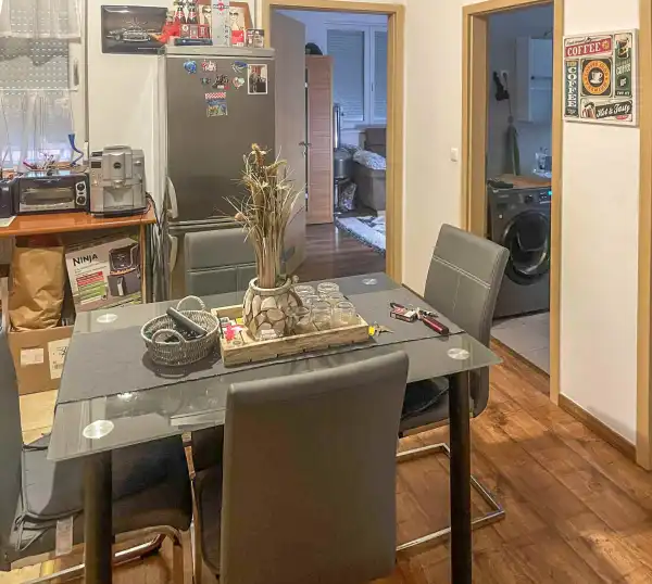 Eladó lakás, Sopron 2 szoba 49 m² 64 M Ft Eladó lakás, Sopron 2 szoba 49 m² 64 M Ft