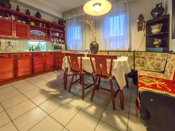 Eladó lakás, Sopron 2 szoba 60 m² 63.9 M Ft