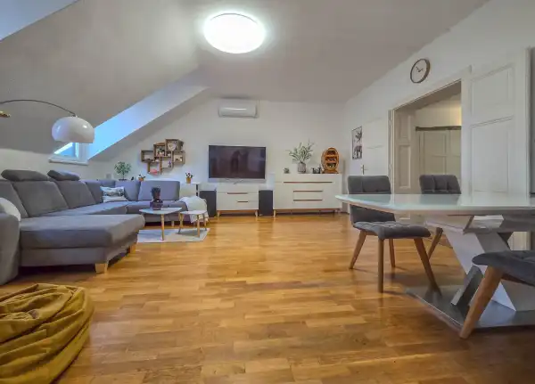 Eladó lakás, Sopron 3 szoba 106 m² 82 M Ft