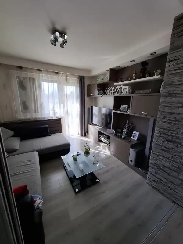 Eladó lakás, Százhalombatta 2 szoba 59 m² 59.99 M Ft