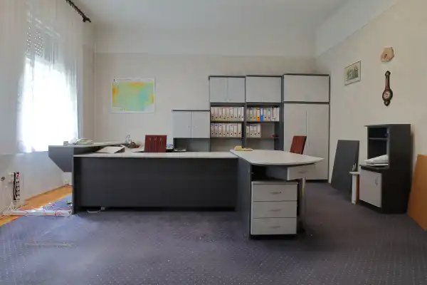 Eladó lakás, Szeged 2 szoba 74 m² 74.9 M Ft