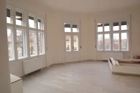 eladó lakás, Szeged