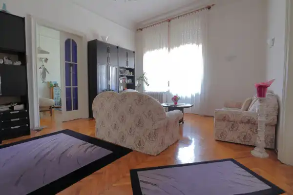 Eladó lakás, Szeged 3 szoba 133 m² 110 M Ft
