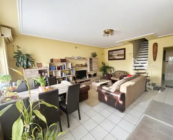Eladó lakás, Szeged 4 szoba 97 m² 73.9 M Ft