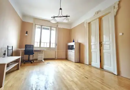 eladó lakás, Szeged