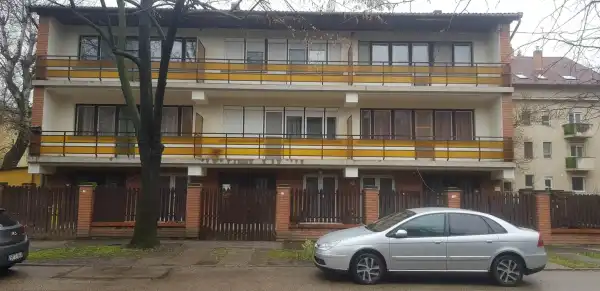 Eladó lakás, Szeged 12 szoba 510 m² 480 M Ft + Áfa