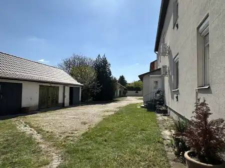 eladó lakás, Székesfehérvár