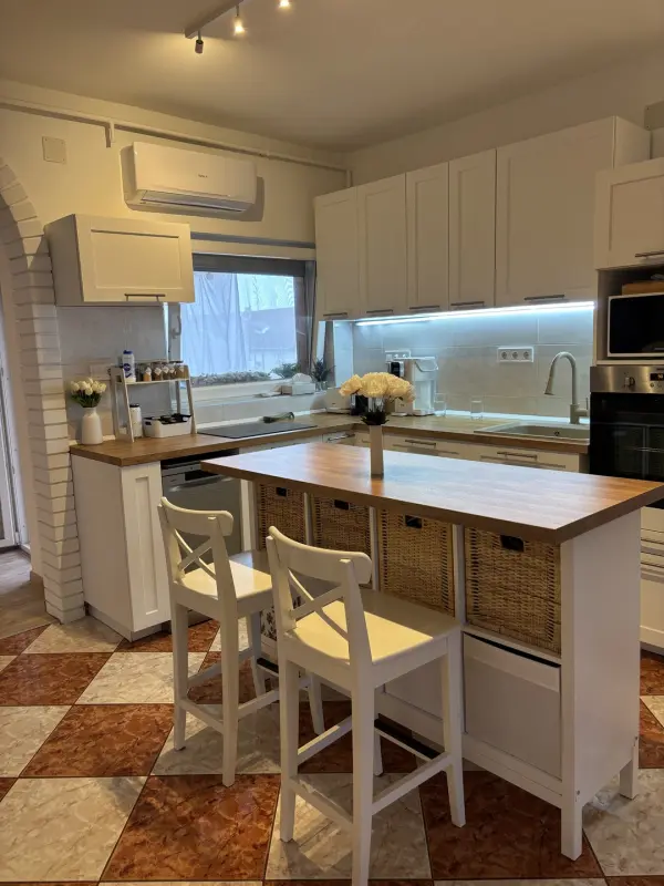 Eladó lakás, Szigethalom 5 szoba 120 m² 79.9 M Ft