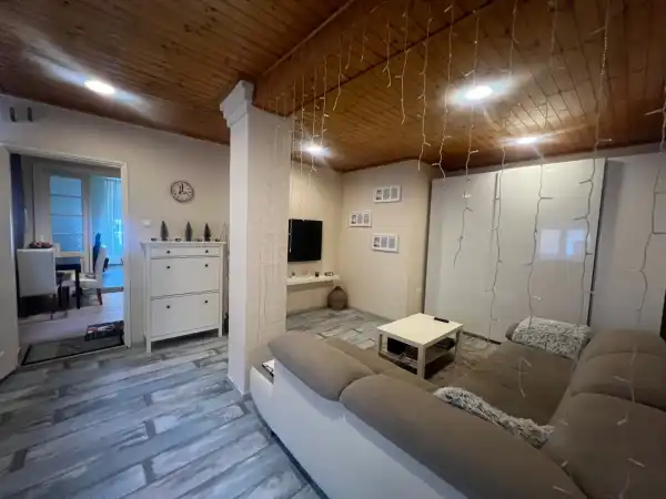 Eladó lakás, Tata 3 szoba 89 m² 54.9 M Ft