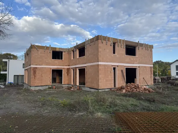 Eladó lakás, Tata 3 szoba 58 m² 74.99 M Ft