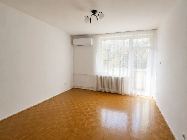 Eladó lakás, Tatabánya 2 szoba 55 m² 42.5 M Ft