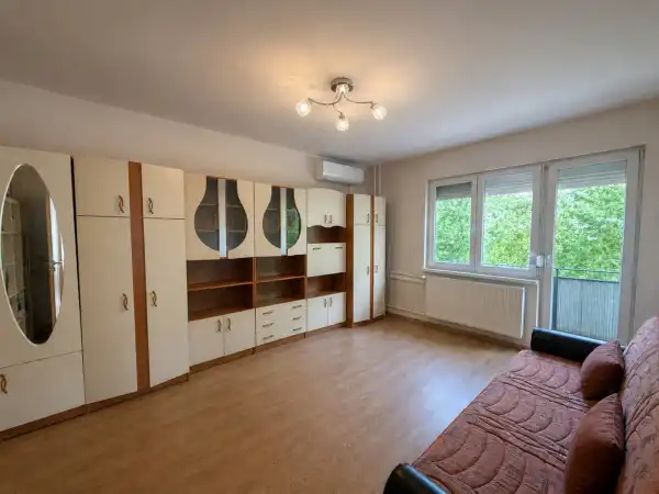 Eladó lakás, Tatabánya 2 szoba 52 m² 51.99 M Ft
