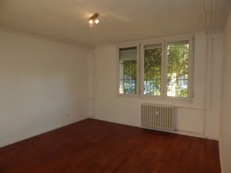 eladó lakás, Tatabánya