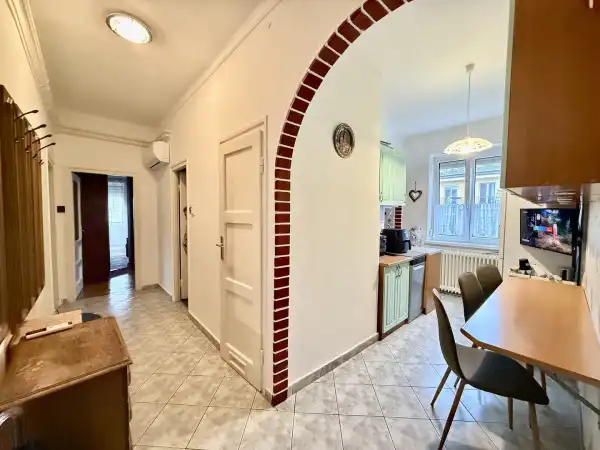 Eladó lakás, Tatabánya 2 szoba 56 m² 43 M Ft