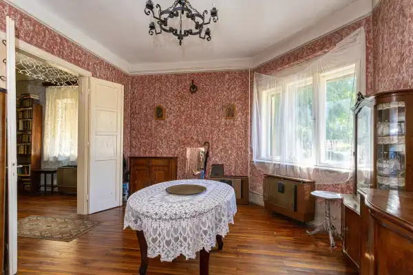 Eladó lakás, Vác 2+1 szoba 56 m² 55.9 M Ft