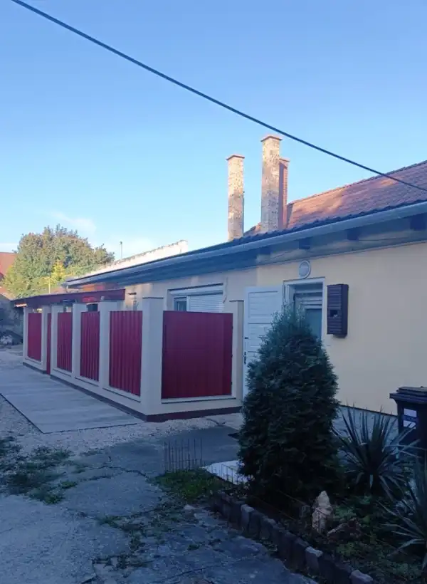 Eladó lakás, Vác 2 szoba 39 m² 49.9 M Ft + Áfa