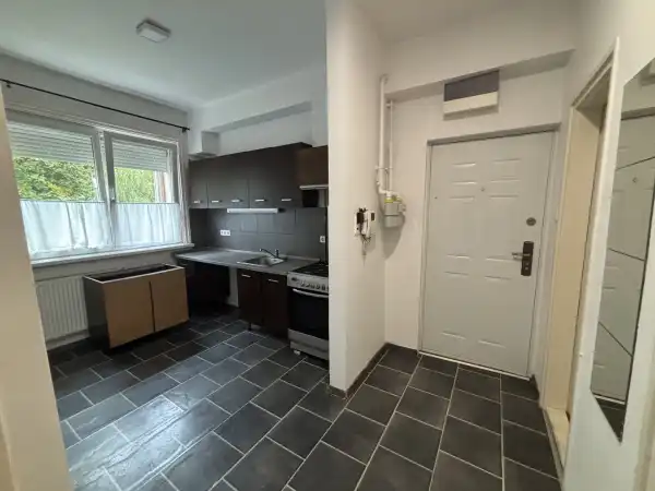 Eladó lakás, Vác 2+1 szoba 64 m² 53.9 M Ft