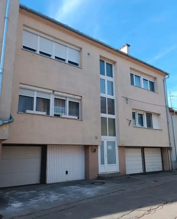 Eladó lakás, Vác 3+1 szoba 105 m² 109.9 M Ft + Áfa