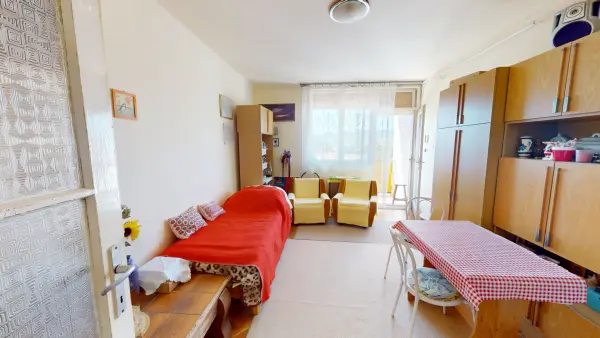 Eladó lakás, Vác 2 szoba 52 m² 52.5 M Ft