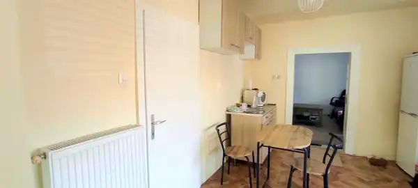 Eladó lakás, Vác 2 szoba 60 m² 35.9 M Ft