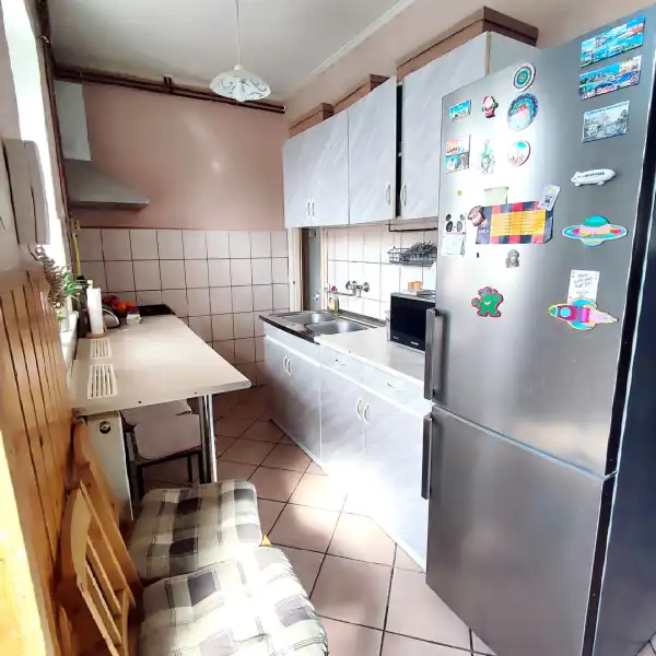 Eladó lakás, Vác 3 szoba 53 m² 75 M Ft