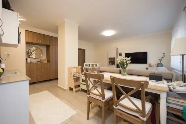 Eladó lakás, Vác 2 szoba 60 m² 69 M Ft
