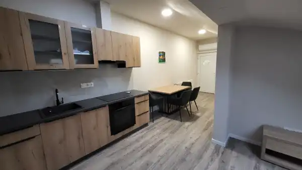 Eladó lakás, Zalaegerszeg 6 szoba 358 m² 149 M Ft