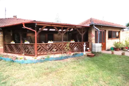 eladó mezőgazdasági ingatlan, Albertirsa