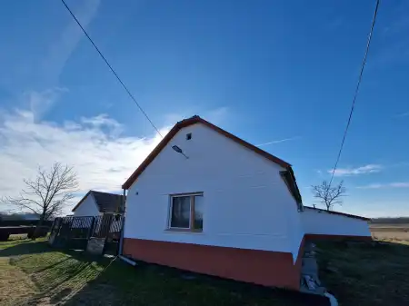 eladó mezőgazdasági ingatlan, Tabdi