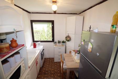 eladó nyaraló, Agárd eladó nyaraló, Agárd