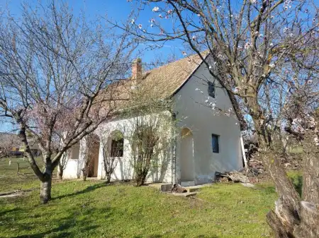 Eladó nyaraló, Balatonendréd 1 szoba 40 m² 38.9 M Ft