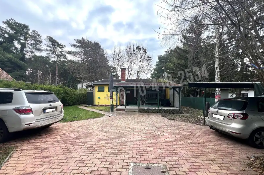 eladó nyaraló, Balatonfenyves