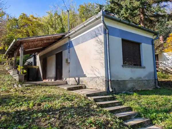 Eladó nyaraló, Becsehely 2 szoba 45 m² 3.9 M Ft