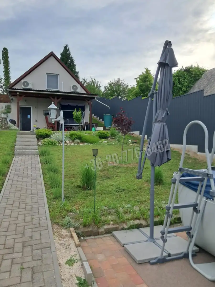 eladó nyaraló, Dorog