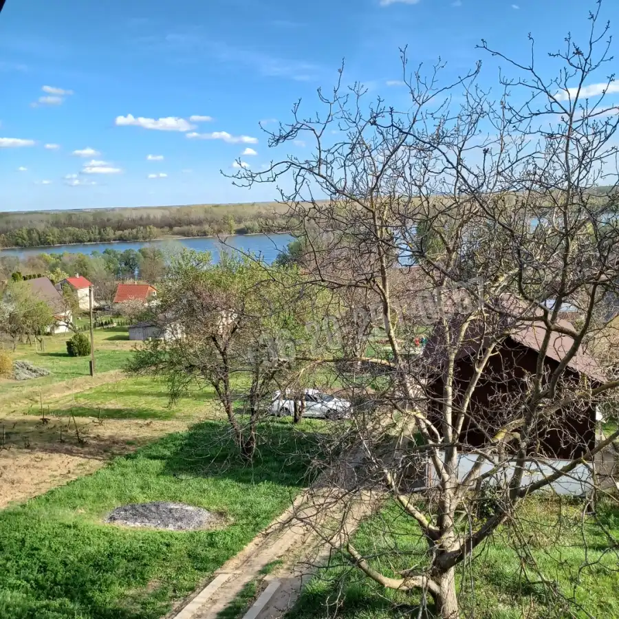 eladó nyaraló, Dunaszekcső