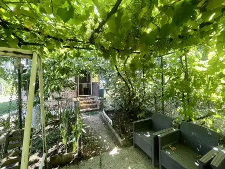 Eladó nyaraló, Kecskéd 1 szoba 30 m² 18 M Ft
