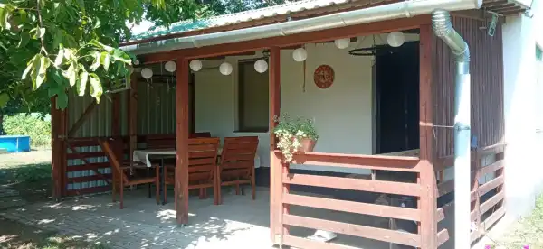 Eladó nyaraló, Nyíregyháza 2 szoba 42 m² 22.5 M Ft